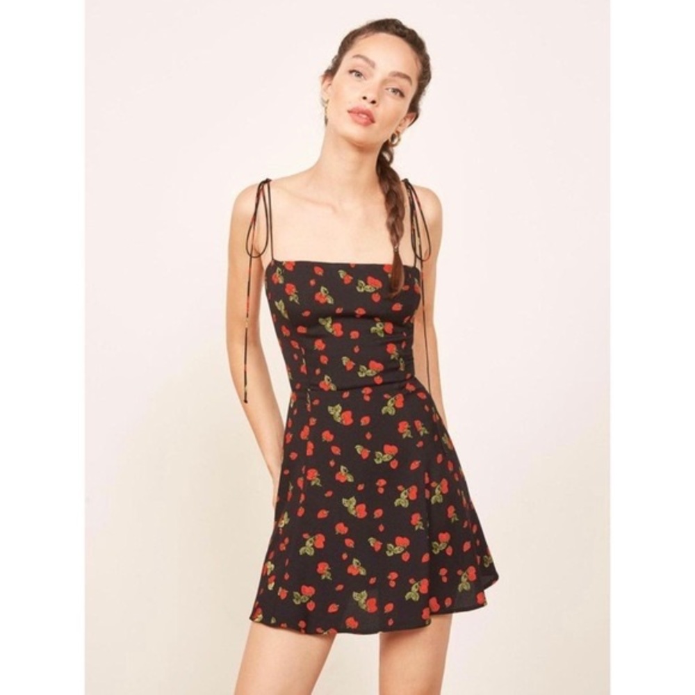 Reformation Presley Dress Strawberry Print